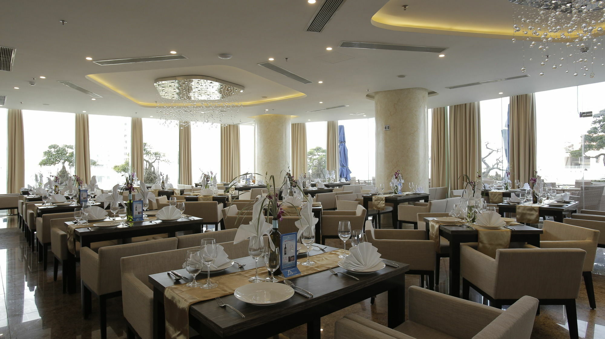 Avatar Hotel Đà Nẵng Exterior foto